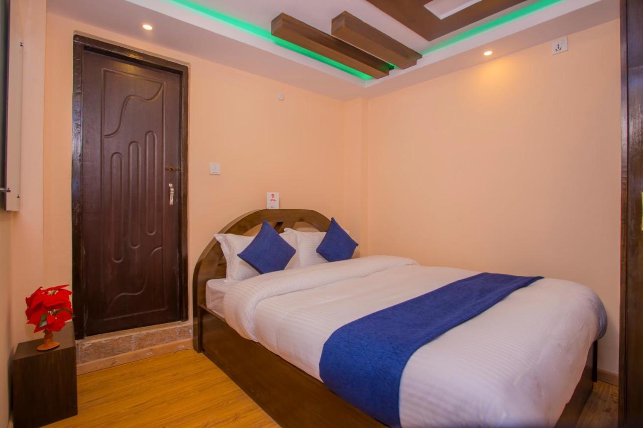Oyo Hotel Antique Kutty Káthmándú Exteriér fotografie